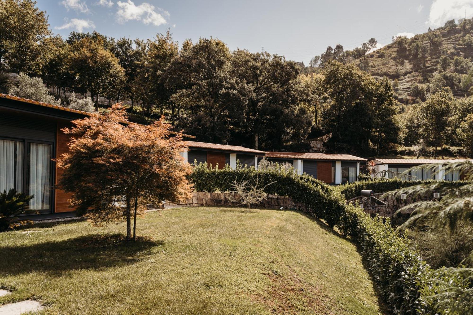 Encosta De Louredo By Pousadela Village Виейра-ду-Минью Экстерьер фото